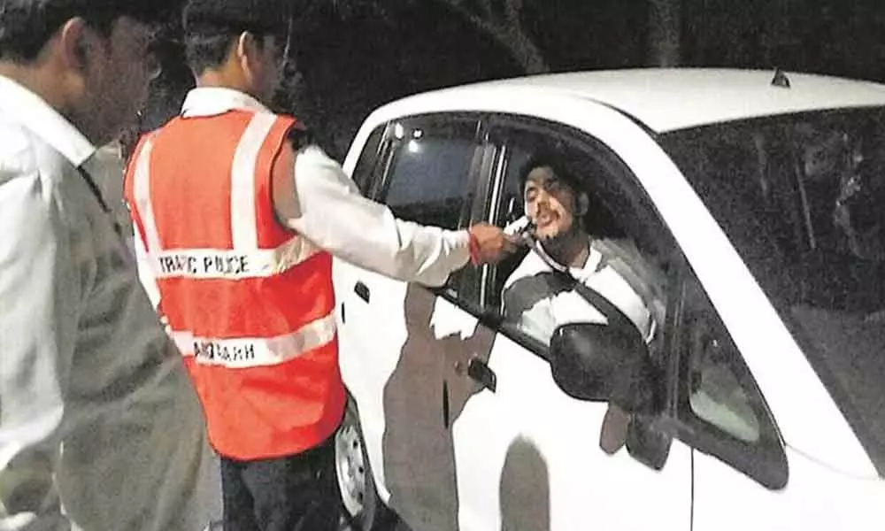 Over 900 booked for drunk driving on New Years eve in Hyderabad