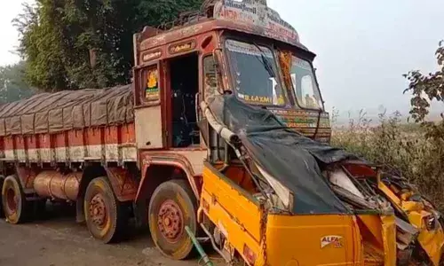 Two persons are killed in the wee hours of Saturday when a speedy lorry hits an auto rickshaw.