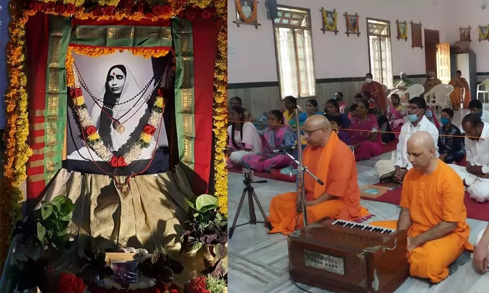 A Bhajan being rendered as part of Sarada Matha Jayanthi celebrations at Ramakrishna Mission Ashram in Tirupati on Tuesday