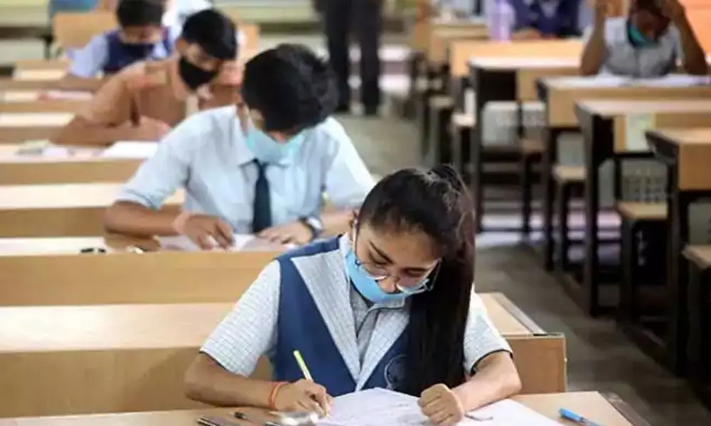Karnataka: Exams for 2nd year PUC in May, SSLC in June