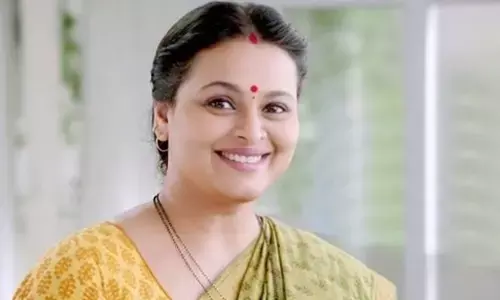 Actress Shilpa Shirodkar gets Covid jab in UAE