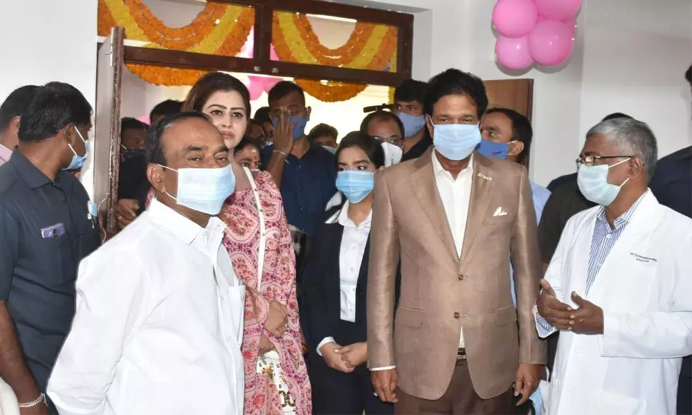 Health Minister E Rajendar along with MEIL Chairman PP Reddy and Director Sudha Reddy after inaugurating new Oncology Block at NIMS in Hyderabad on Saturday