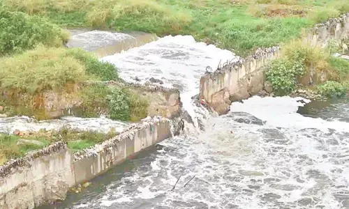 Alerting Covid-19 spikes two weeks in advance