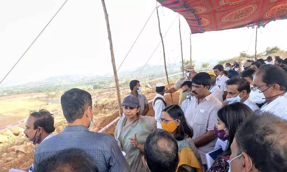 CMO Secretary Smita Sabharwal along with irrigation officials inquiring the status of works of Baswapur Reservoir construction on Sunday