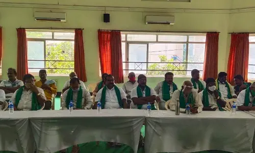 Amaravati Parirakshana Samithi JAC leaders speaking at the roundtable in Ongole on Sunday