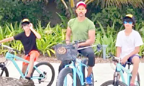 Sussanne calls Hrithik Roshan the best dad in the world on his birthday