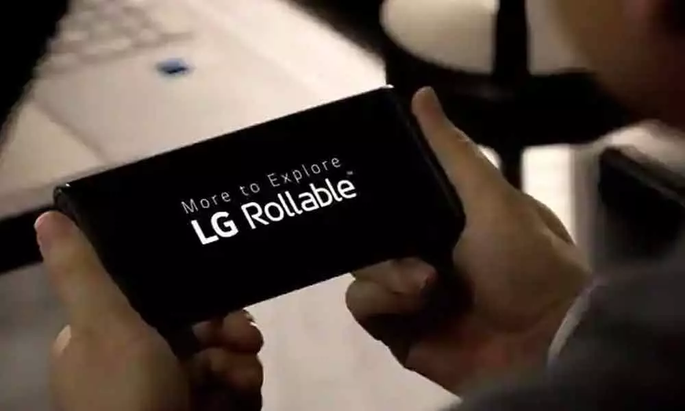 LG Shows Off its First Rollable Phone at CES 2021