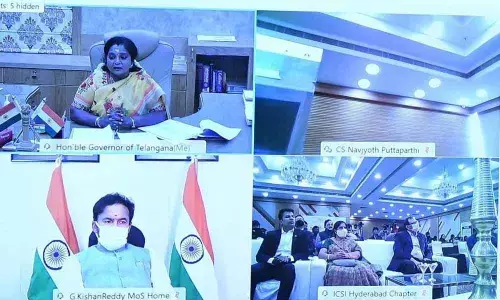 Participates as chief guest at inaugural of Yuvotsav-2021, organised as part of the 21st national conference of the Student Company Secretaries on the occasion of Swami Vivekananda Jayanti, celebrated as National Youth Day