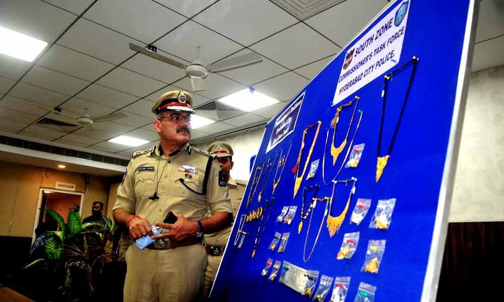 Hyderabad Police Arrest Burglar, Seize Rs 12 Lakh Worth Gold