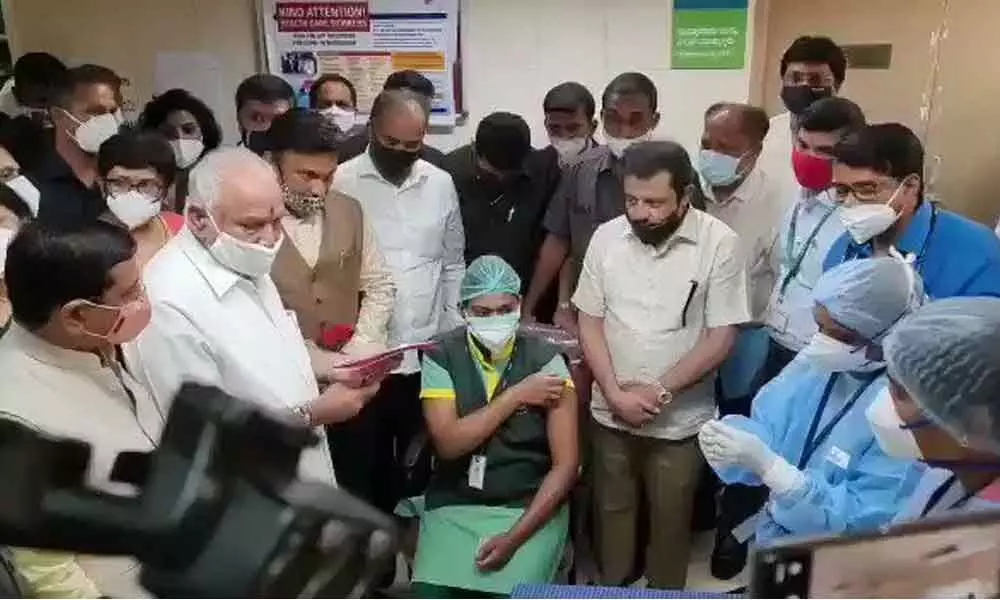 Chief Minister B.S. Yediyurappa flagged off the Covid vaccination drive at the Bangalore Medical College