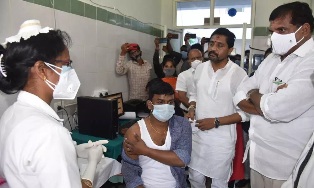 Minister Botcha Satyanarayana at a vaccination centre in Vizianagaram on Saturday