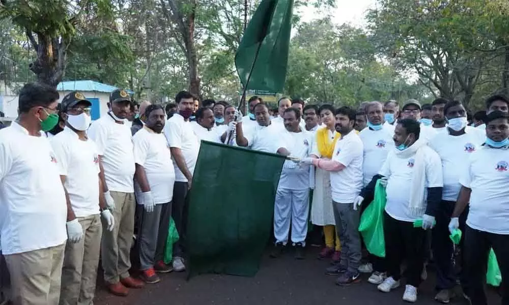 Plogathon flagged off to tidy up Ananthagiri Hills