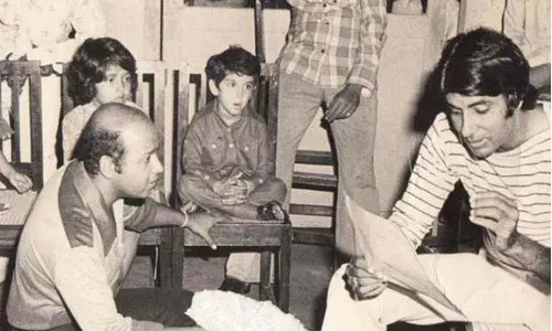 Big B’s throwback pic from Mr Natwarlal set with Hrithik