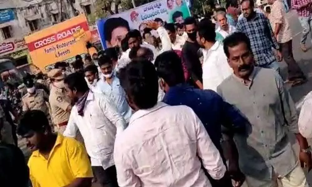 Tension erupts in Gollapudi as Devineni Uma announces protest in solidarity to Amaravati farmers