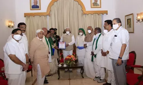 Police foil Karnataka Congress’s ‘chalo Raj Bhavan’ rally