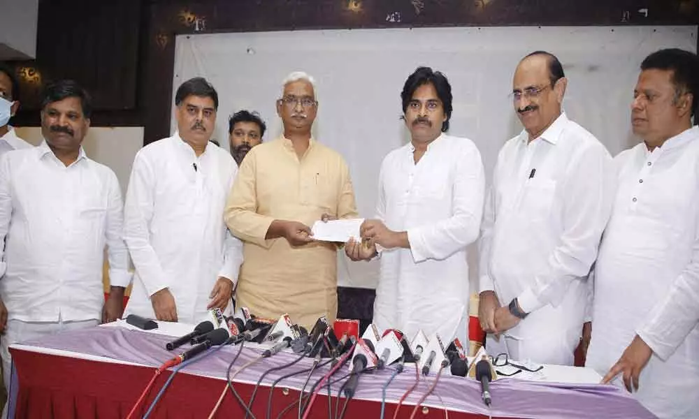 Pawan Kalyan donates Rs.30 lakhs for Ayodhya Ram Mandir