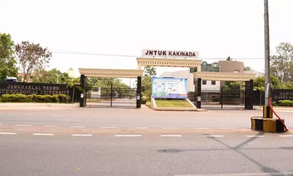 2,500 faculty members on rolls in multiple JNTU-K colleges