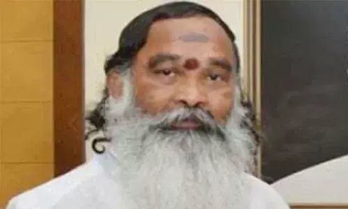 Pawan Kalyan politicising JSP worker’s death, says MLA Anna Rambabu