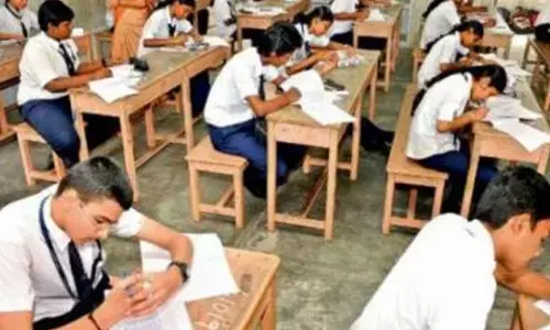 Without MEOs, edn out of track in Bhadradri district