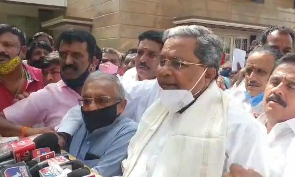 PM Narendra Modi may have 56-inch chest, but no heart for farmers: Siddaramaiah