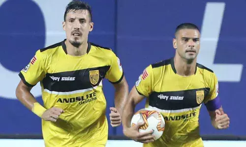 Bengaluru denied win as late goals help Hyderabad snatch 2-2 draw