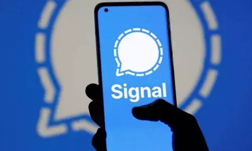 Signal adds conventional chat features to appeal users