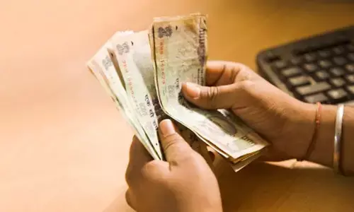 Govt reverses order, allows employees to encash earned leave