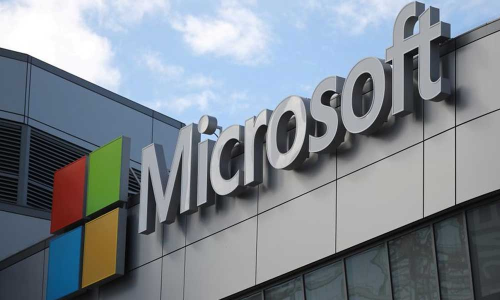 Microsoft pushes back reopening offices to September 7