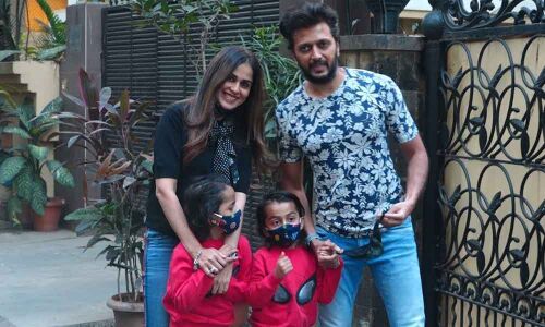 Bollywood Genelia Riteish Deshmukh Visit Farm With Kids