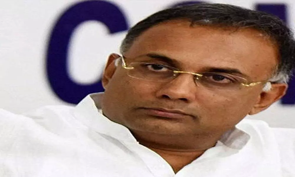 Modi’s arrogance destroying country, says Dinesh Gundurao