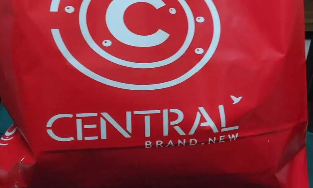 Hyderabad Central mall asked to pay Rs 15,000 for charging Rs 10 on paper bag