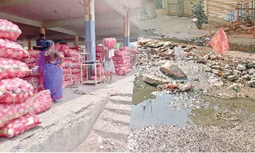 Mahbubgunj stinks of official apathy