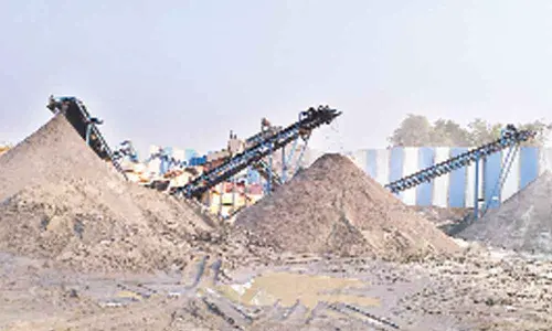 Government will ensure sand supply at lower price, says minister Murugesh Nirani