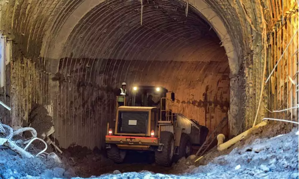 Rising waters interrupt rescue effort at Tapovan project tunnel