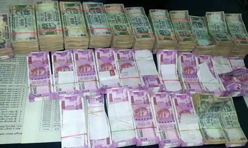Rs 870-cr black money unearthed in IT raids on Bengaluru liquor firm