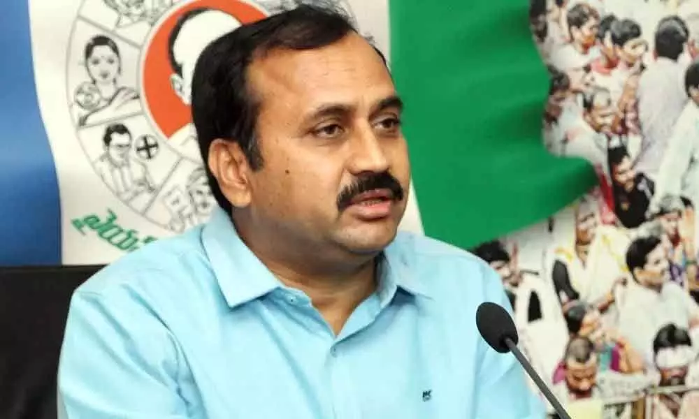 Speculations rife over YSRCP MLA’s meeting with Sharmila