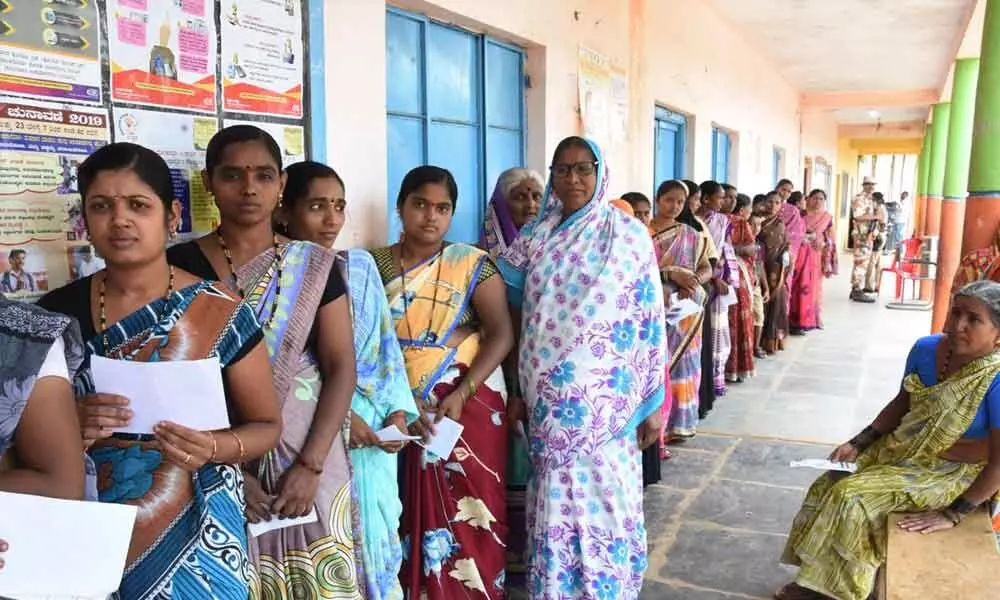 Over 4.65L  turn out for voting in Vizianagaram