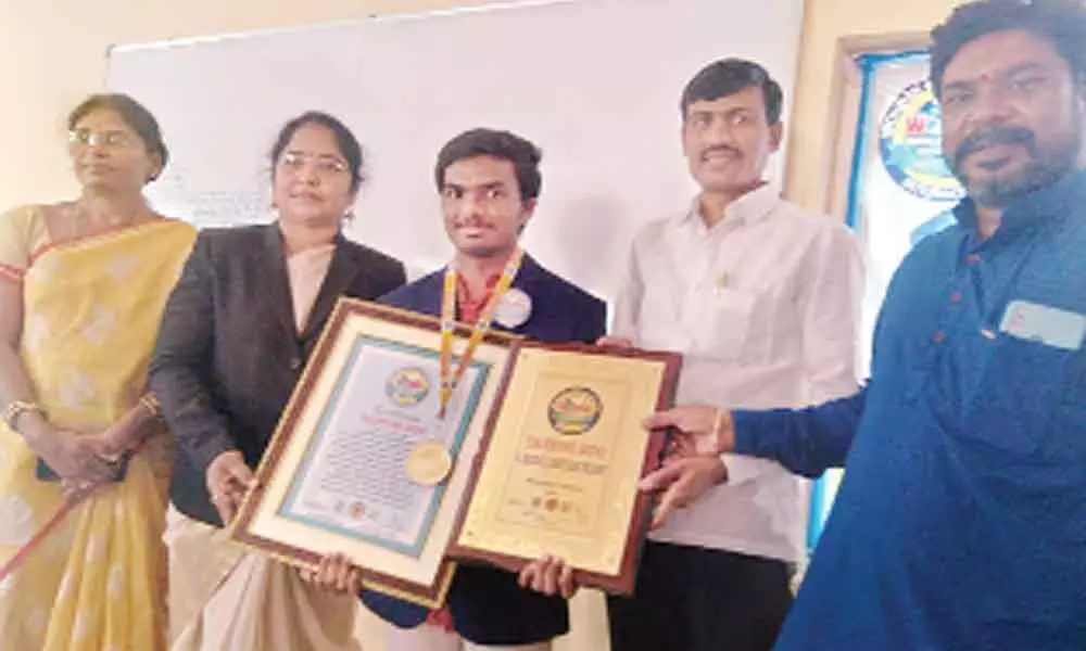 Inter student Murali Karthik Reddy bags place in Wonder Book of World Records
