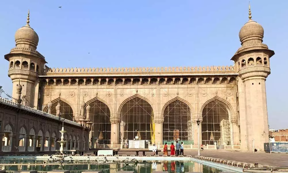 Mecca Masjid renovation works at snail’s pace
