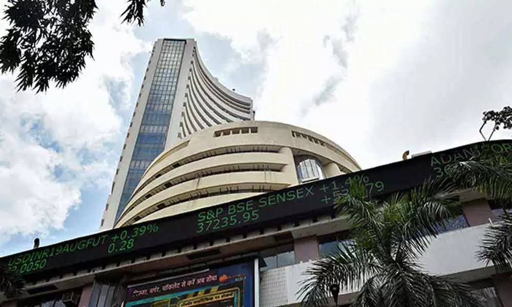 Key markets indices eke out thin gains in choppy session