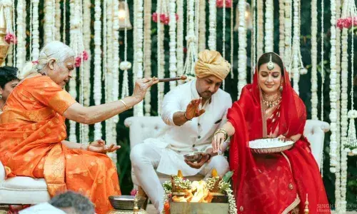 Dia Mirza ties the knot with  private equity professional Vaibhav Rekhi at her Bandra residence in a ceremony solmenised by a female priest