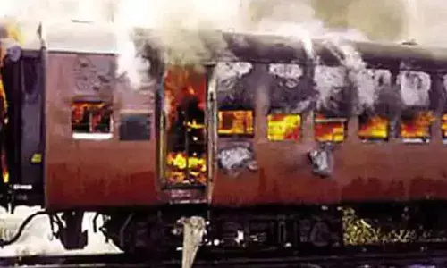 Godhra train burning case conspirator held in Gujarat
