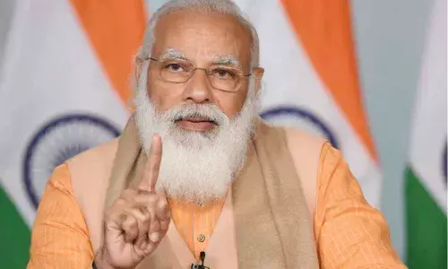 Modi lauds IT sector