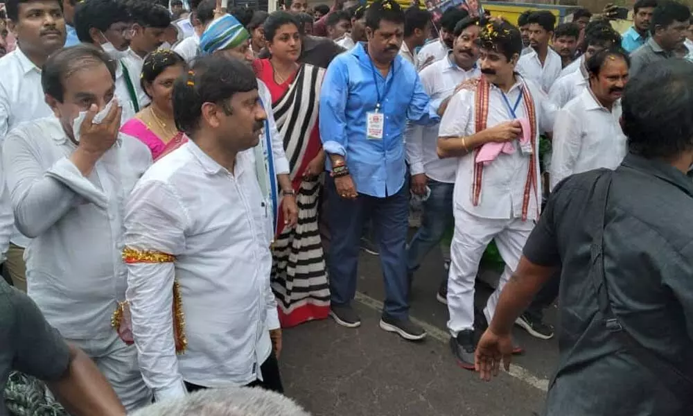 MP V Vijayasai Reddy pada yatra starts amid rousing reception