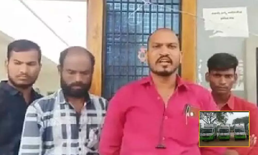 Arun Kumar, a vehicle driver, speaking to media persons at Thuggali tahsildar office on Friday.