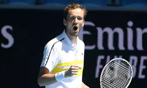 Medvedev looks to challenge Djokovic in men’s final