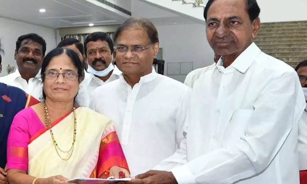 TRS MLC candidate Vani Devi files nomination papers