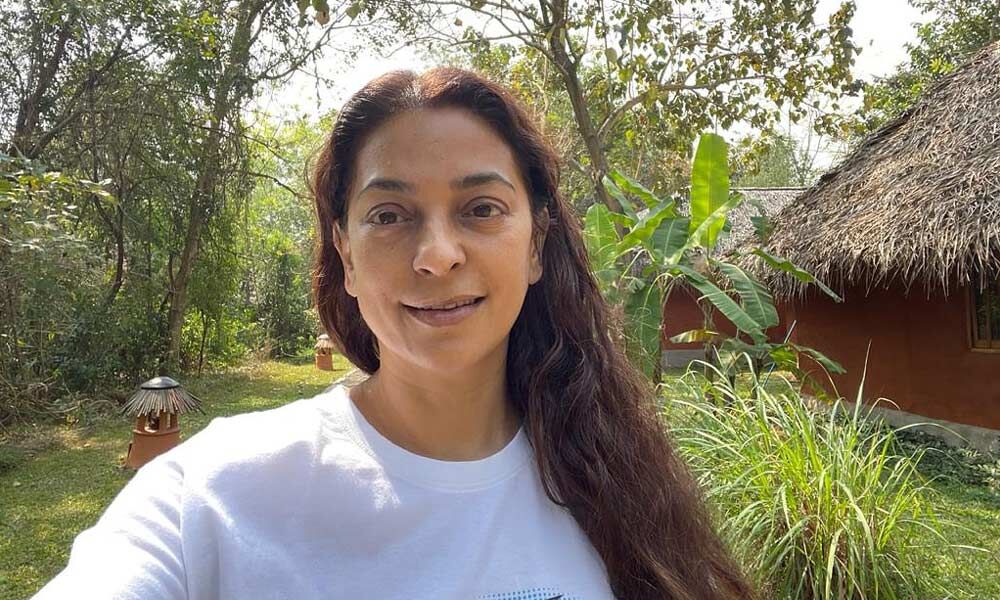 Actrs Juhi Chawla Xxx Video - Juhi Chawla Goes On Tiger Safari In Nagahole With Family