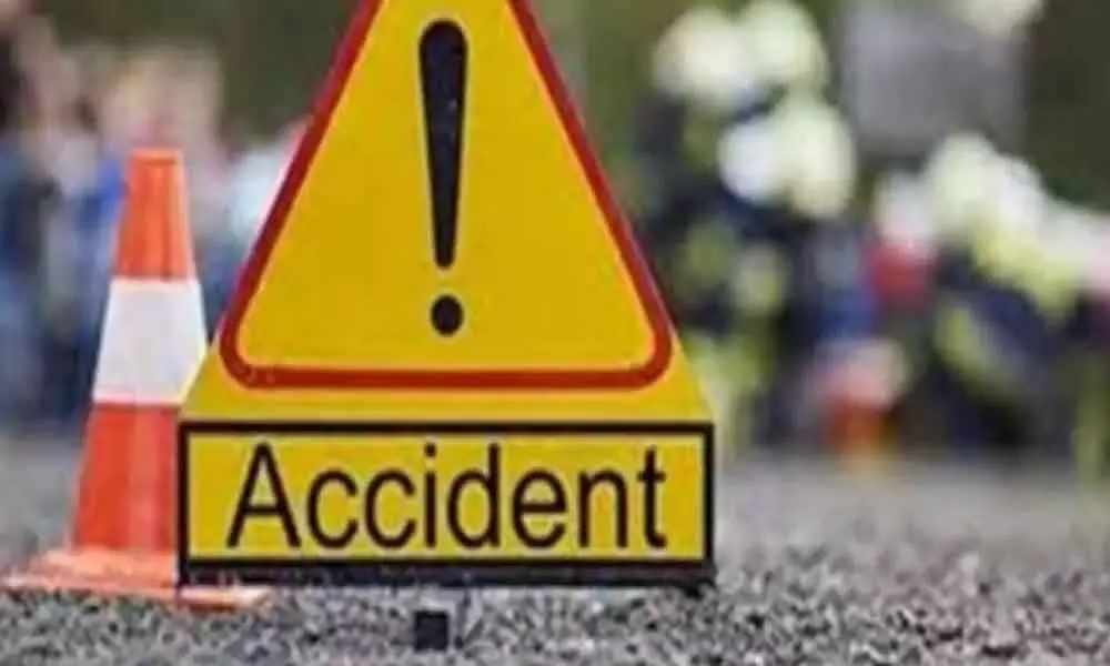 Madhya Pradesh: 6 killed after car hits tanker in Indore