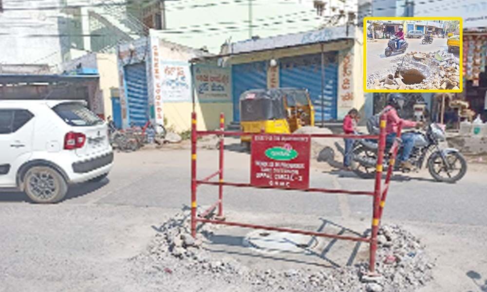 hyderabad-ghmc-attends-to-public-grievance